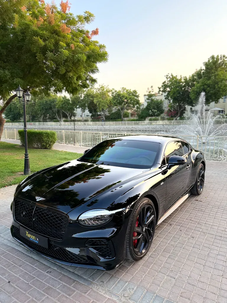 بنتلي كونتيننتال 2025